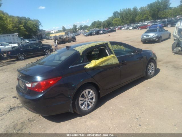 Photo 3 VIN: 5NPEB4AC9CH482247 - HYUNDAI SONATA 