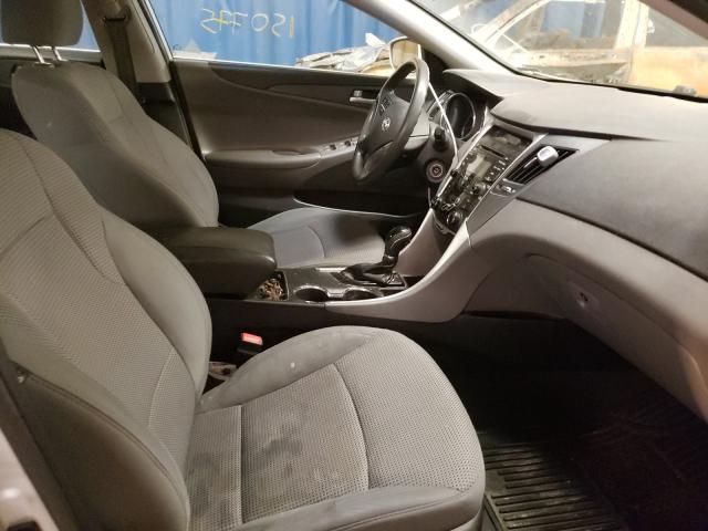 Photo 4 VIN: 5NPEB4AC9CH483124 - HYUNDAI SONATA GLS 