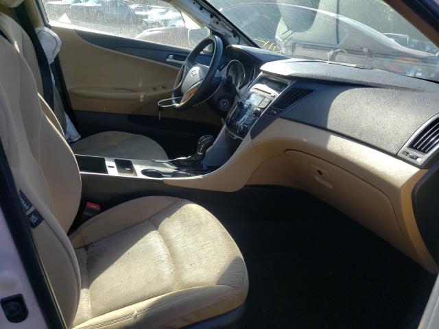 Photo 4 VIN: 5NPEB4AC9CH484225 - HYUNDAI SONATA GLS 