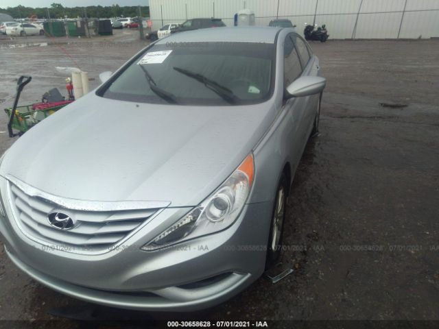 Photo 5 VIN: 5NPEB4AC9CH496715 - HYUNDAI SONATA 