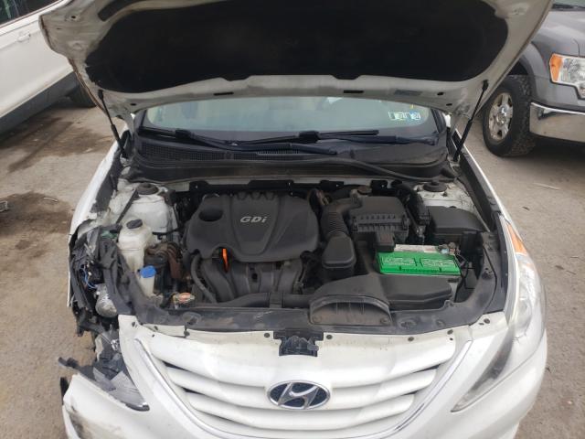 Photo 6 VIN: 5NPEB4AC9DH506256 - HYUNDAI SONATA GLS 