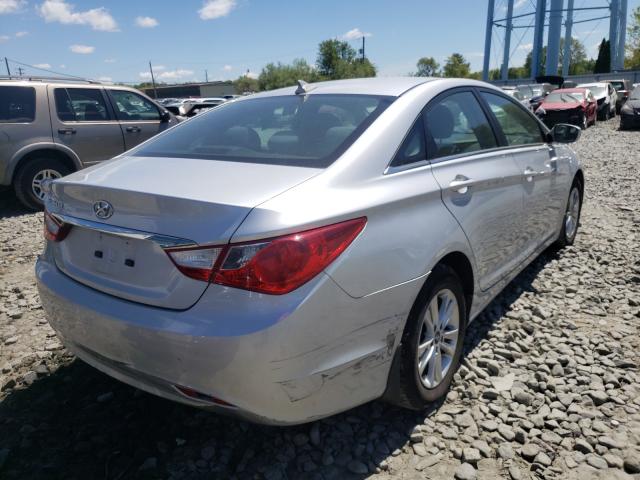 Photo 3 VIN: 5NPEB4AC9DH520819 - HYUNDAI SONATA GLS 