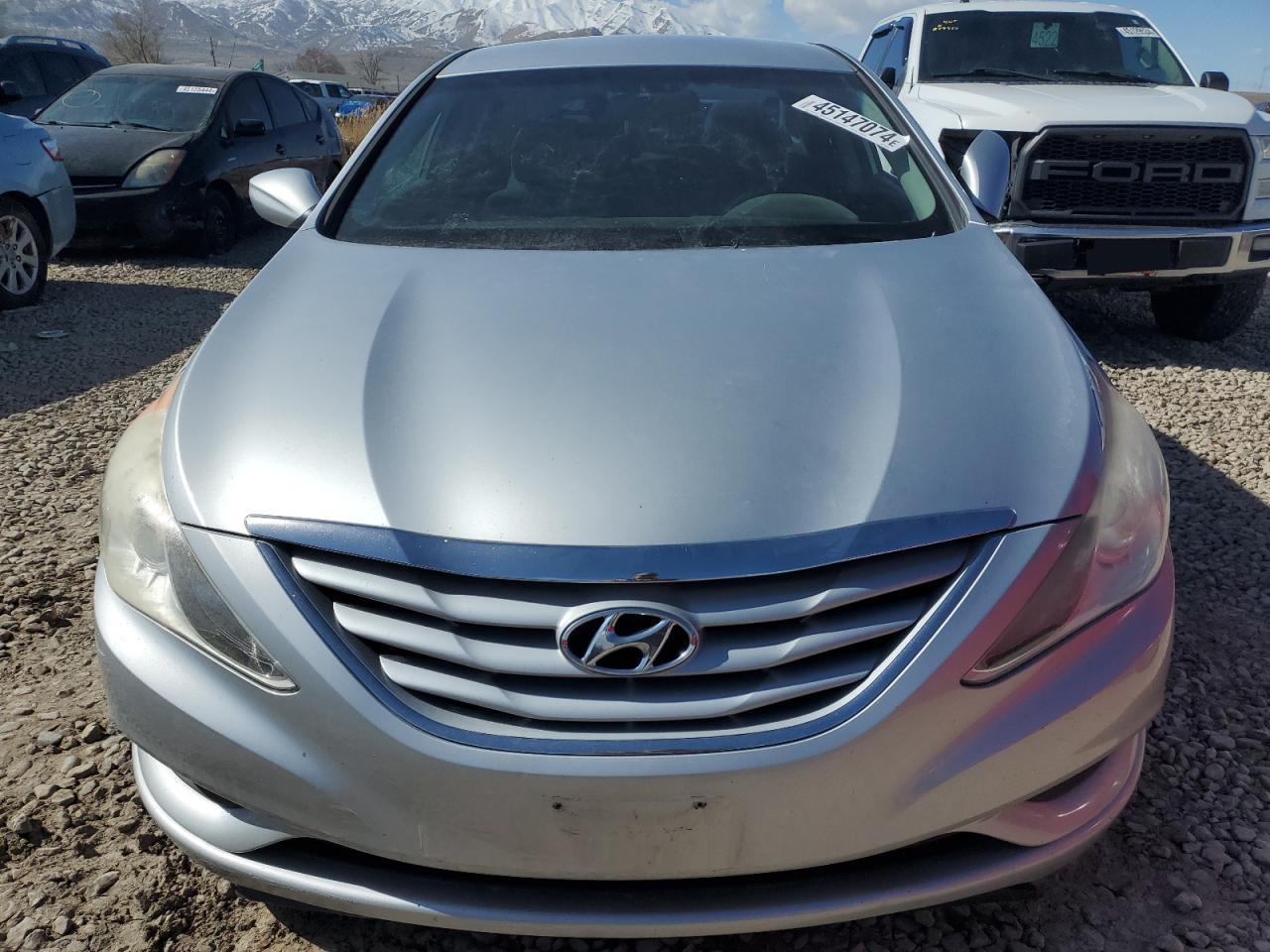 Photo 4 VIN: 5NPEB4AC9DH528838 - HYUNDAI SONATA 