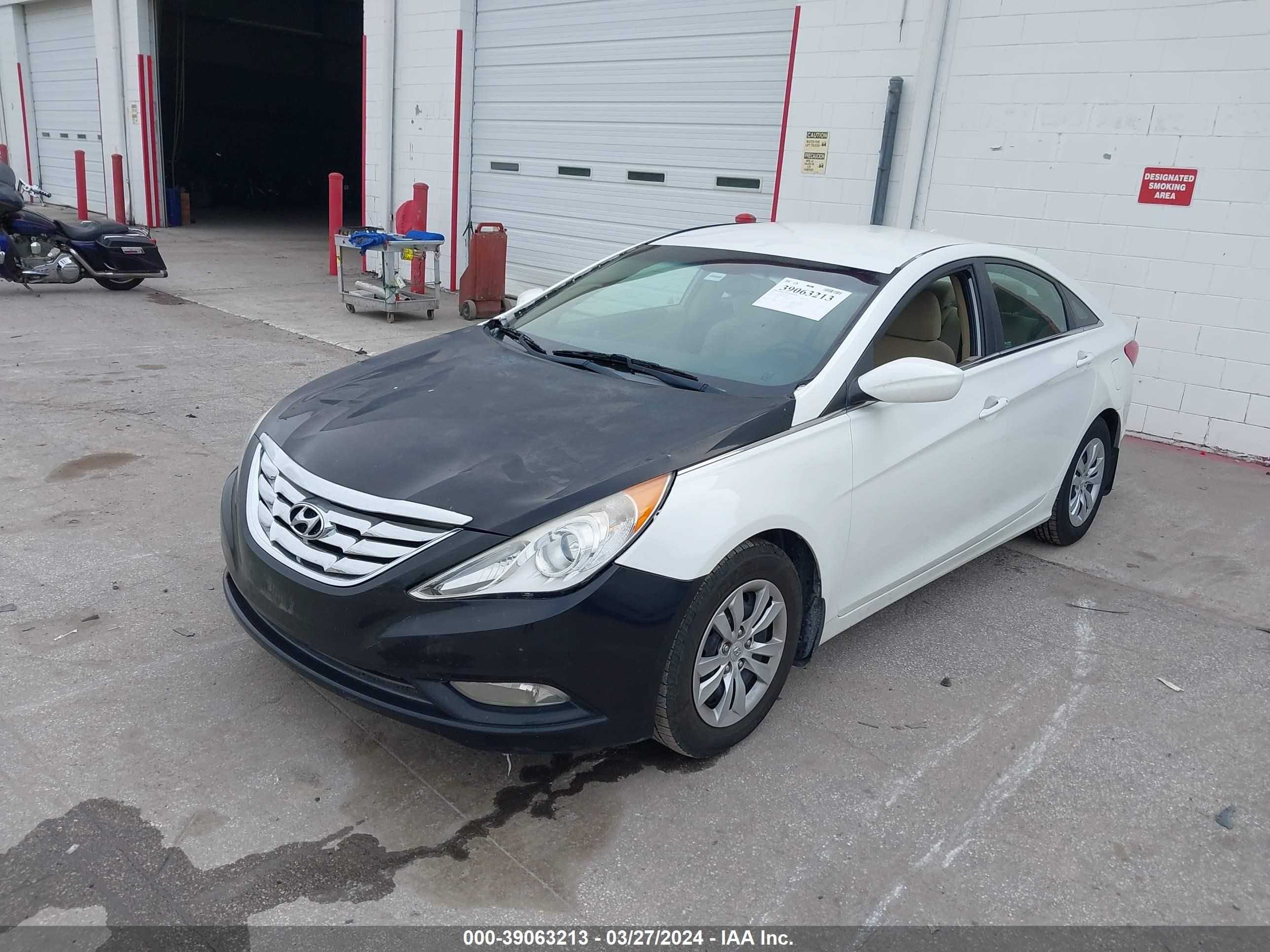 Photo 1 VIN: 5NPEB4AC9DH530735 - HYUNDAI SONATA 