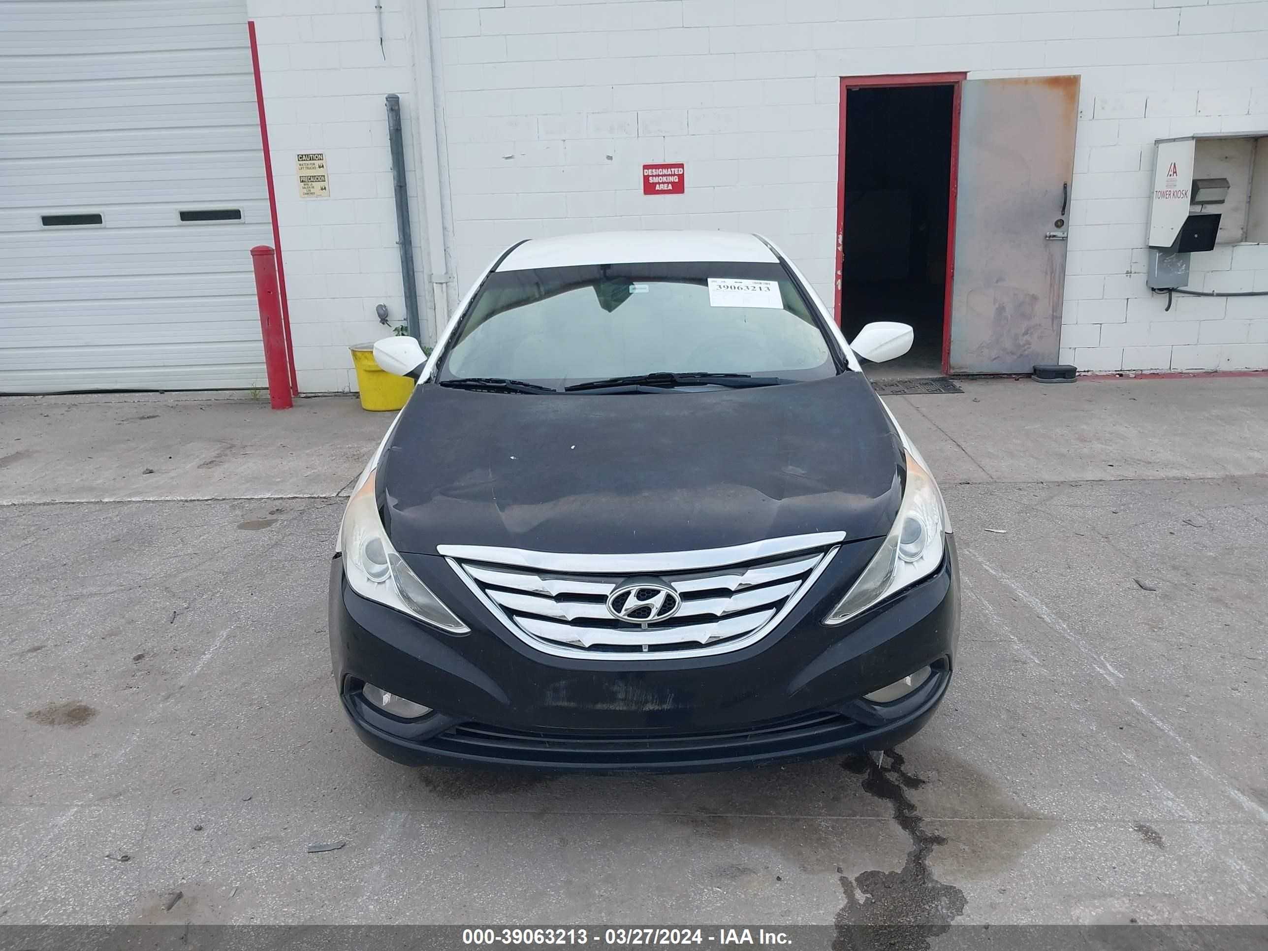 Photo 11 VIN: 5NPEB4AC9DH530735 - HYUNDAI SONATA 