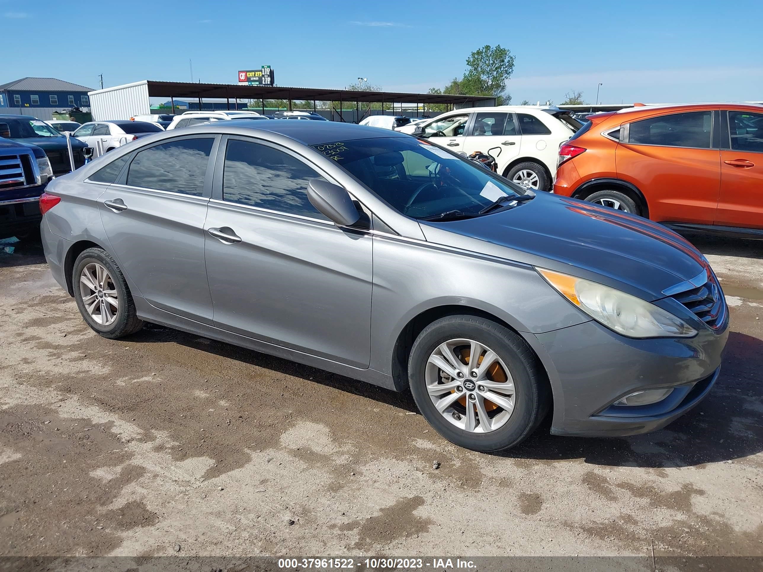 Photo 0 VIN: 5NPEB4AC9DH545252 - HYUNDAI SONATA 