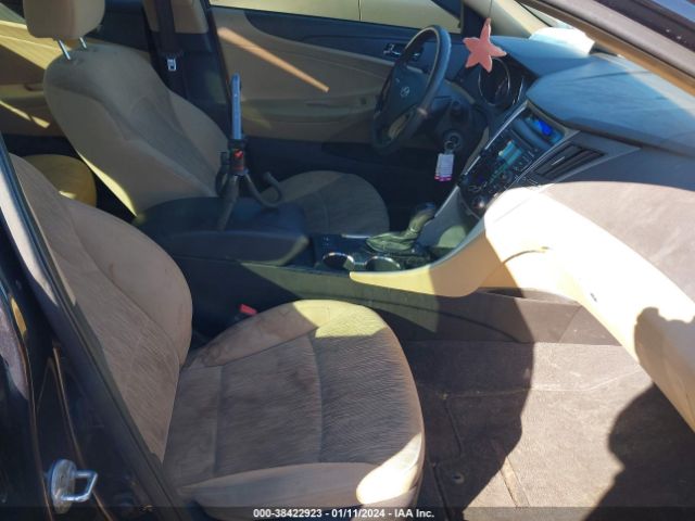 Photo 4 VIN: 5NPEB4AC9DH553321 - HYUNDAI SONATA 