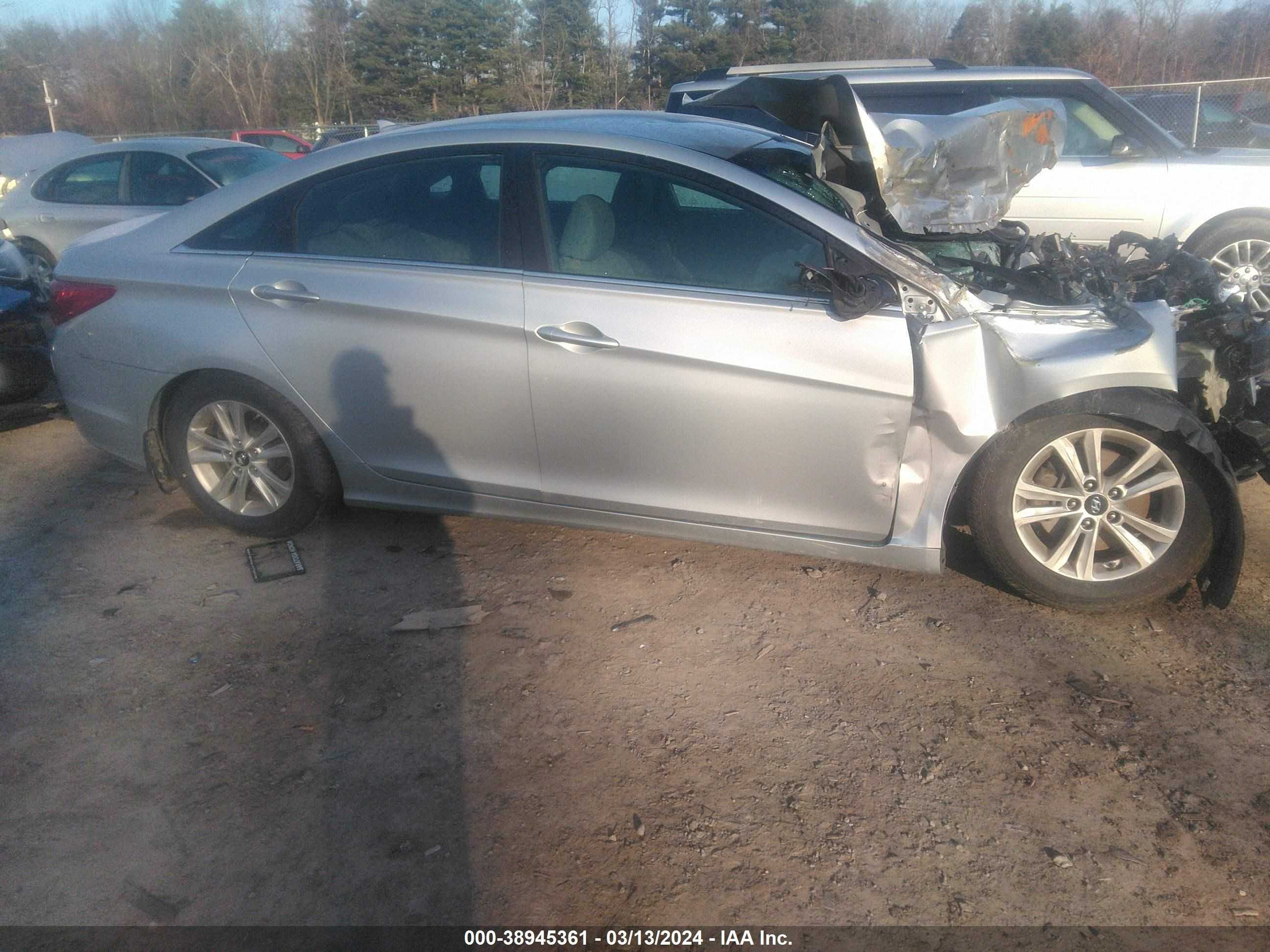 Photo 11 VIN: 5NPEB4AC9DH558146 - HYUNDAI SONATA 