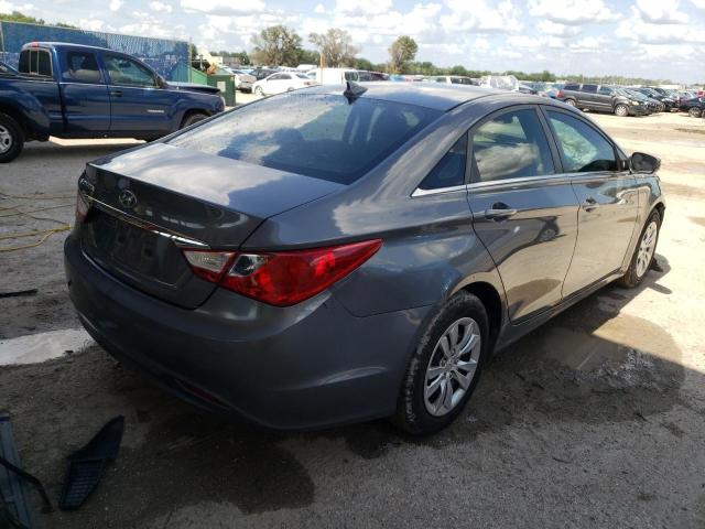 Photo 3 VIN: 5NPEB4AC9DH559605 - HYUNDAI SONATA GLS 