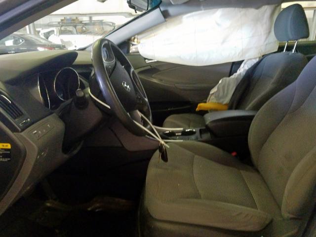 Photo 4 VIN: 5NPEB4AC9DH563623 - HYUNDAI SONATA GLS 