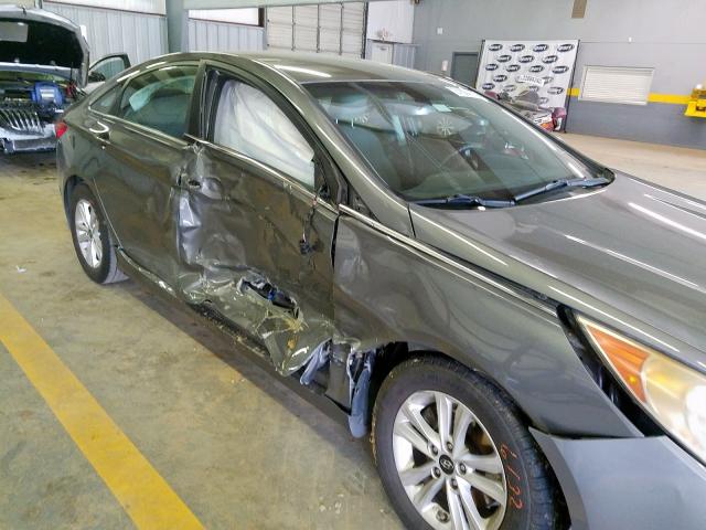 Photo 8 VIN: 5NPEB4AC9DH563623 - HYUNDAI SONATA GLS 