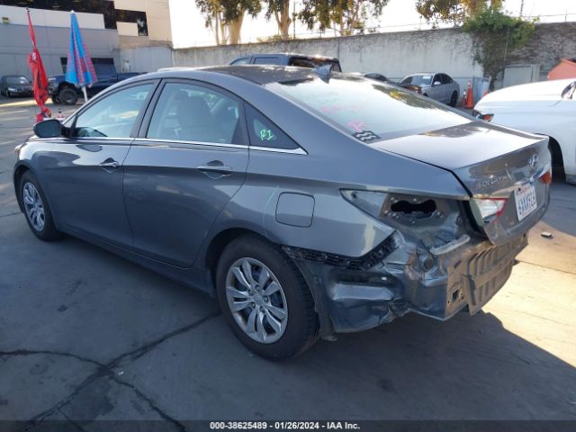 Photo 2 VIN: 5NPEB4AC9DH603246 - HYUNDAI SONATA 