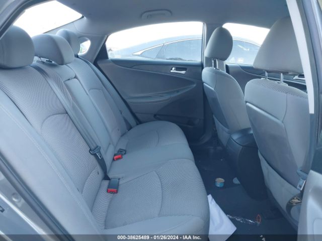 Photo 7 VIN: 5NPEB4AC9DH603246 - HYUNDAI SONATA 