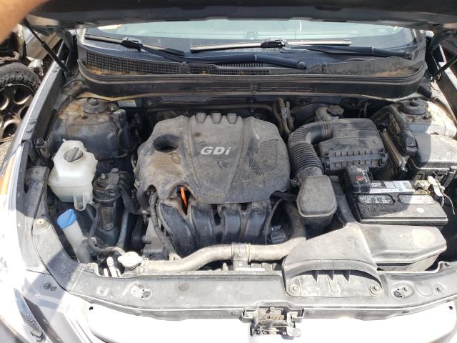 Photo 6 VIN: 5NPEB4AC9DH607619 - HYUNDAI SONATA GLS 