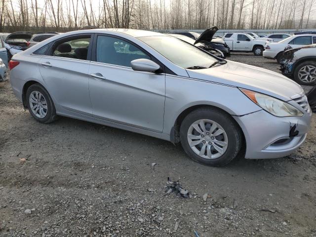 Photo 3 VIN: 5NPEB4AC9DH607829 - HYUNDAI SONATA GLS 