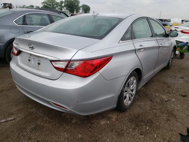 Photo 3 VIN: 5NPEB4AC9DH607832 - HYUNDAI SONATA GLS 