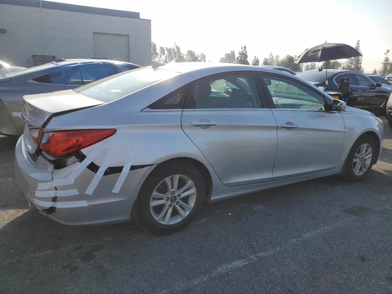 Photo 2 VIN: 5NPEB4AC9DH620144 - HYUNDAI SONATA 