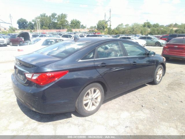 Photo 3 VIN: 5NPEB4AC9DH626591 - HYUNDAI SONATA 