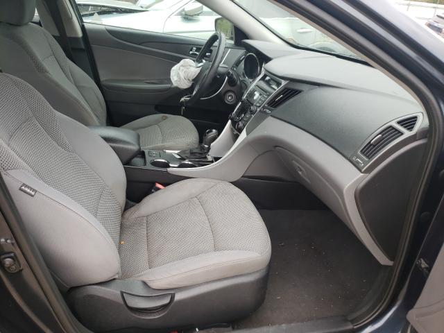 Photo 4 VIN: 5NPEB4AC9DH630057 - HYUNDAI SONATA GLS 