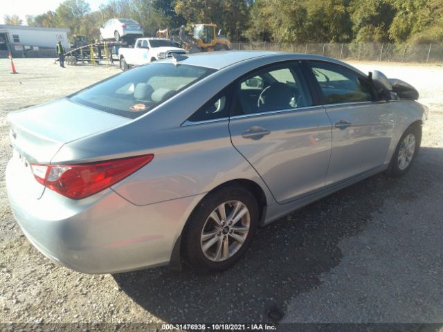 Photo 3 VIN: 5NPEB4AC9DH630642 - HYUNDAI SONATA 