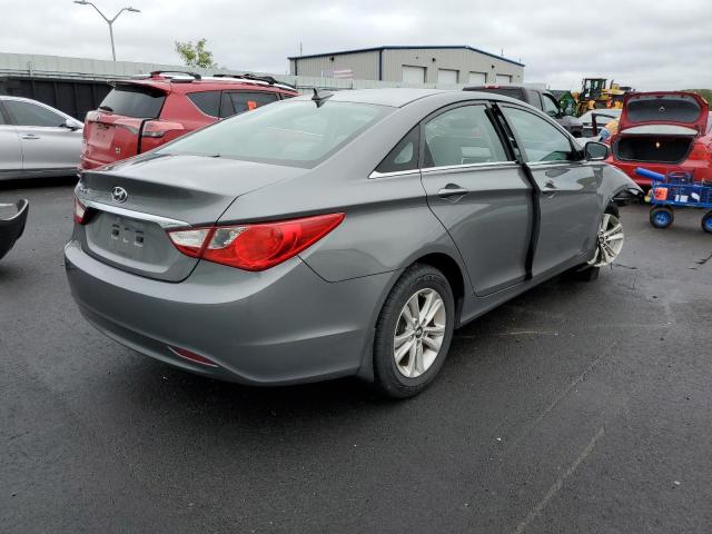 Photo 3 VIN: 5NPEB4AC9DH633234 - HYUNDAI SONATA GLS 