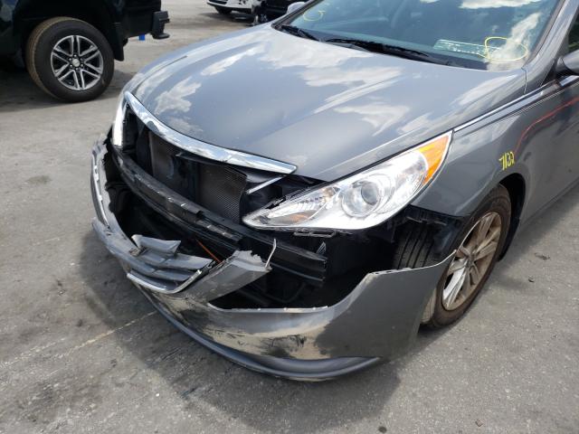 Photo 8 VIN: 5NPEB4AC9DH637395 - HYUNDAI SONATA GLS 