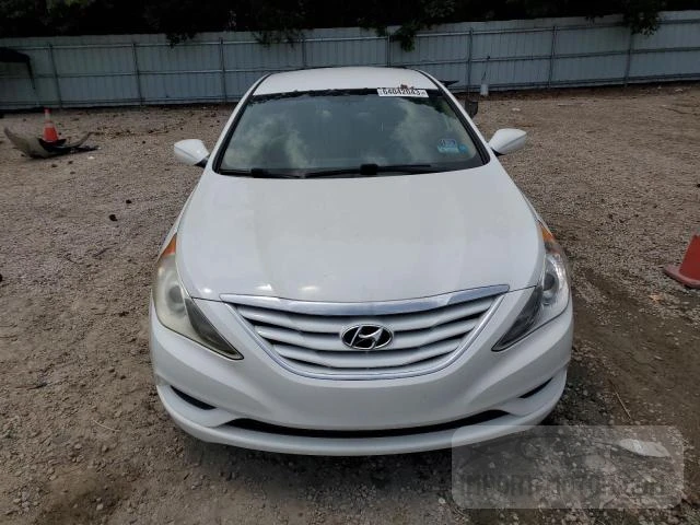 Photo 4 VIN: 5NPEB4AC9DH640300 - HYUNDAI SONATA 