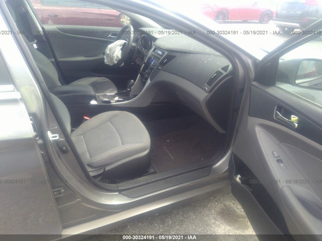 Photo 4 VIN: 5NPEB4AC9DH650146 - HYUNDAI SONATA 