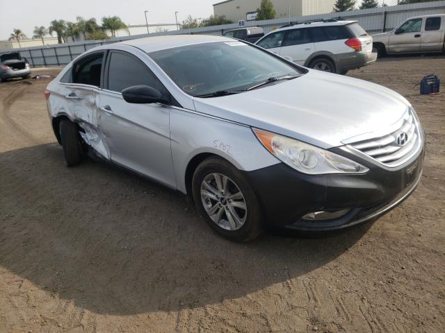 Photo 0 VIN: 5NPEB4AC9DH662913 - HYUNDAI SONATA GLS 