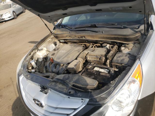 Photo 6 VIN: 5NPEB4AC9DH662913 - HYUNDAI SONATA GLS 