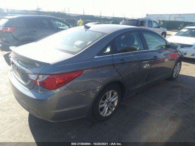 Photo 3 VIN: 5NPEB4AC9DH666475 - HYUNDAI SONATA 