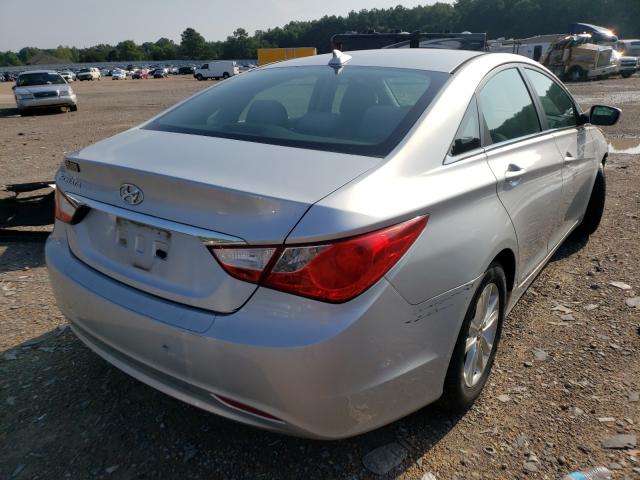 Photo 3 VIN: 5NPEB4AC9DH672843 - HYUNDAI SONATA GLS 