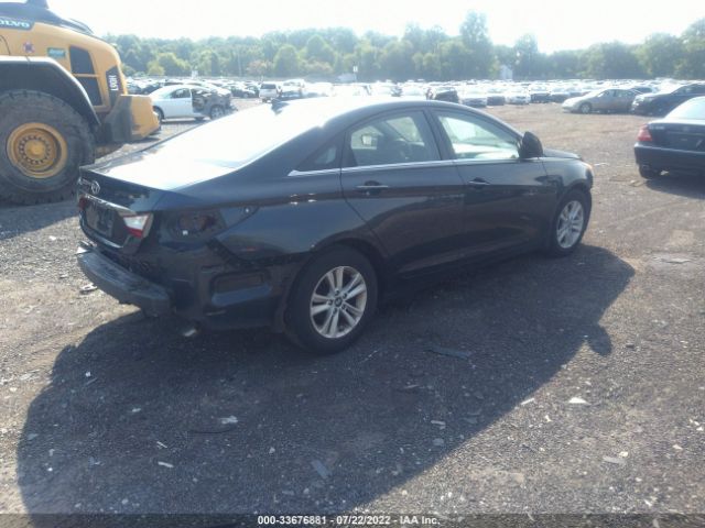 Photo 3 VIN: 5NPEB4AC9DH690887 - HYUNDAI SONATA 