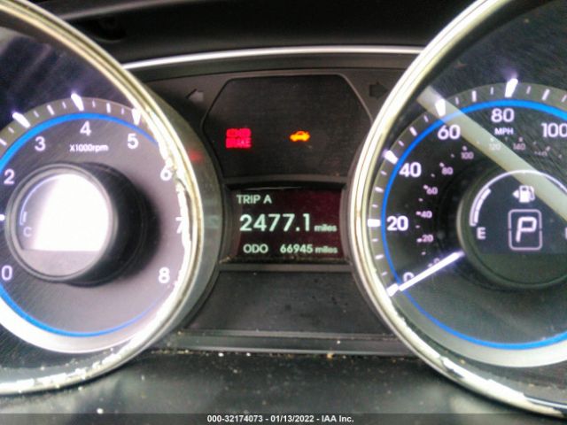 Photo 6 VIN: 5NPEB4AC9DH696740 - HYUNDAI SONATA 