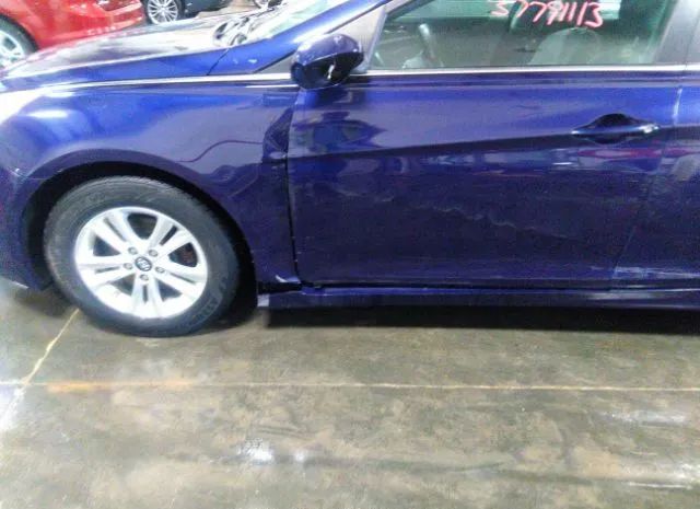 Photo 5 VIN: 5NPEB4AC9DH704030 - HYUNDAI SONATA 