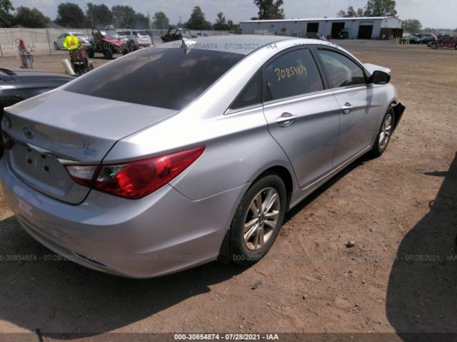 Photo 3 VIN: 5NPEB4AC9DH723354 - HYUNDAI SONATA 