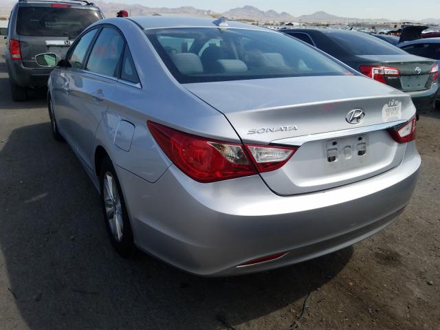 Photo 2 VIN: 5NPEB4AC9DH729641 - HYUNDAI SONATA GLS 