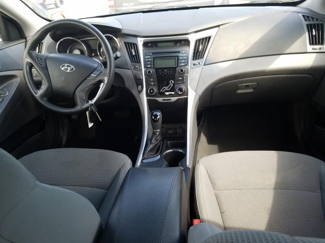 Photo 8 VIN: 5NPEB4AC9DH729641 - HYUNDAI SONATA GLS 