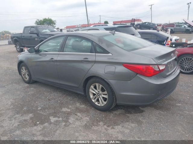 Photo 2 VIN: 5NPEB4AC9DH730692 - HYUNDAI SONATA 