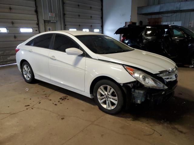 Photo 3 VIN: 5NPEB4AC9DH734239 - HYUNDAI SONATA GLS 