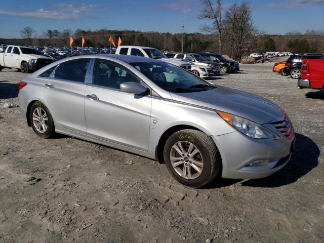 Photo 3 VIN: 5NPEB4AC9DH734483 - HYUNDAI SONATA GLS 