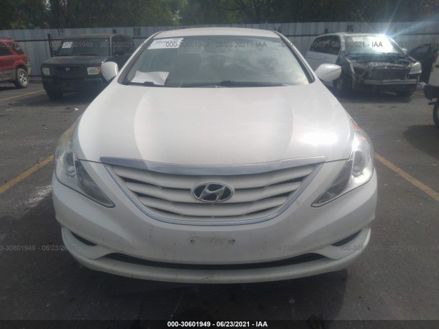 Photo 5 VIN: 5NPEB4AC9DH736010 - HYUNDAI SONATA 