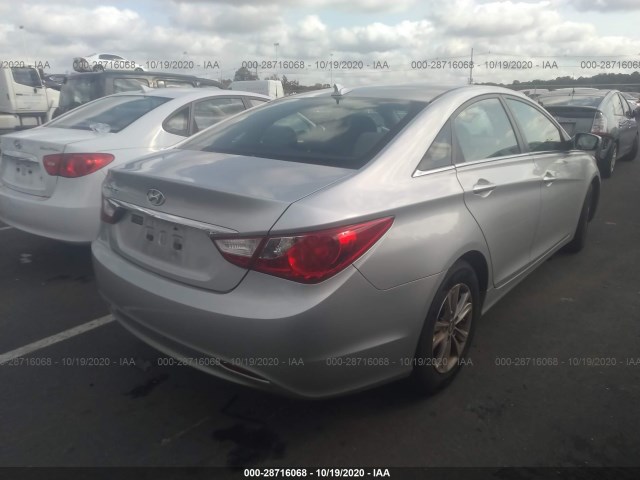 Photo 3 VIN: 5NPEB4AC9DH736671 - HYUNDAI SONATA 