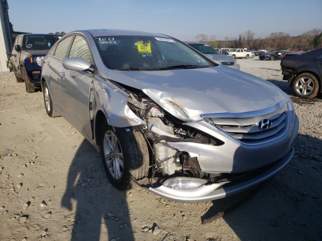 Photo 8 VIN: 5NPEB4AC9DH737108 - HYUNDAI SONATA GLS 