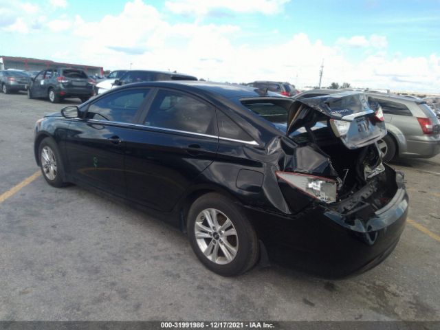 Photo 2 VIN: 5NPEB4AC9DH738145 - HYUNDAI SONATA 