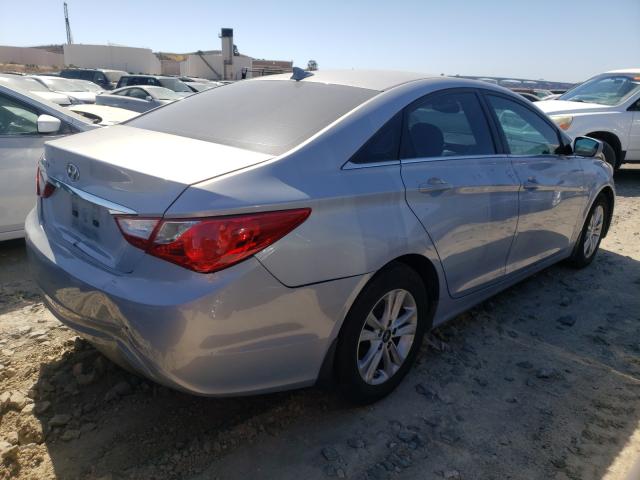 Photo 3 VIN: 5NPEB4AC9DH746455 - HYUNDAI SONATA GLS 