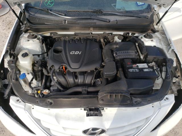 Photo 6 VIN: 5NPEB4AC9DH761876 - HYUNDAI SONATA GLS 