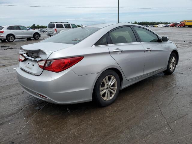 Photo 2 VIN: 5NPEB4AC9DH765331 - HYUNDAI SONATA GLS 