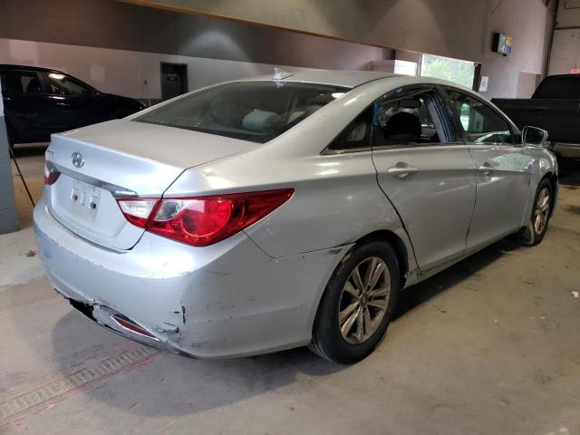 Photo 2 VIN: 5NPEB4AC9DH768729 - HYUNDAI SONATA GLS 