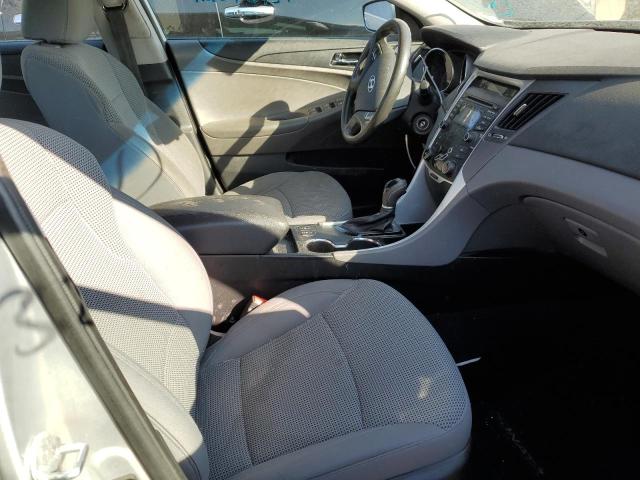 Photo 4 VIN: 5NPEB4AC9DH776880 - HYUNDAI SONATA GLS 